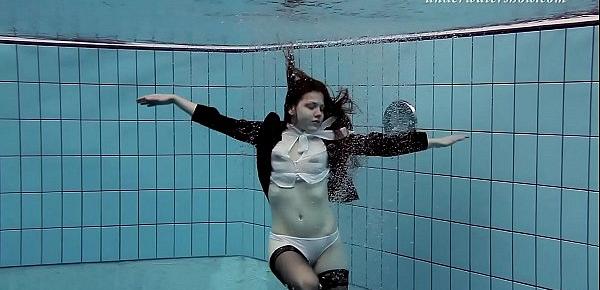  Salaka Ribkina teenie naked in the pool